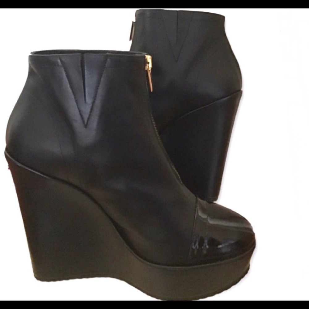 NWT Galliano Wedge Ankle Boots US 7.5